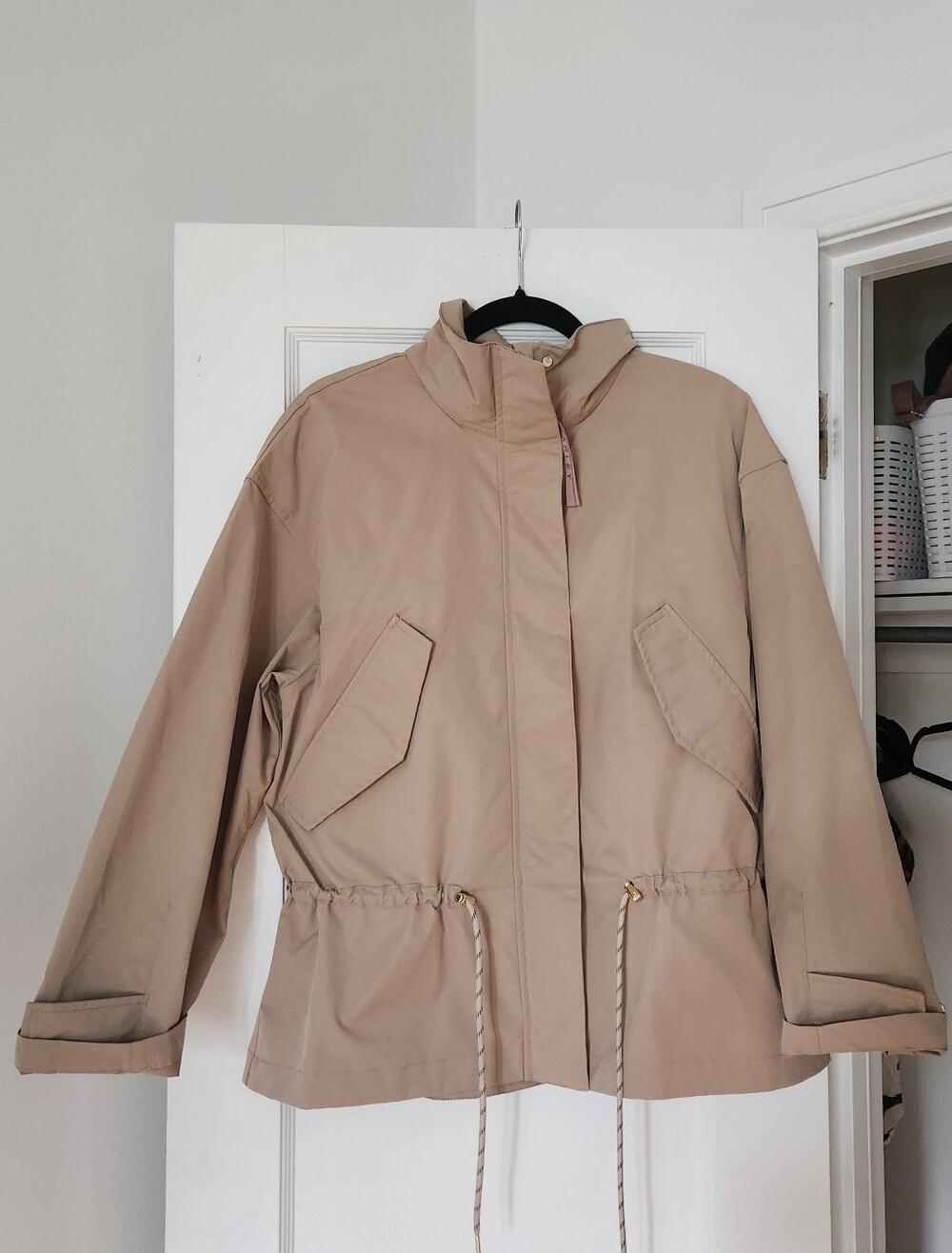 Varley Rema Short Jacket Size Small in light taupe